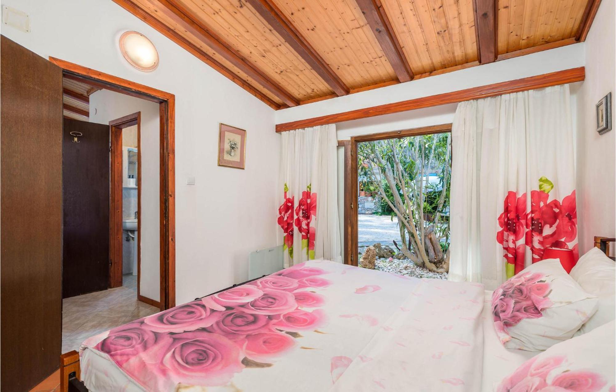 Awesome Home In Veli Losinj Luaran gambar